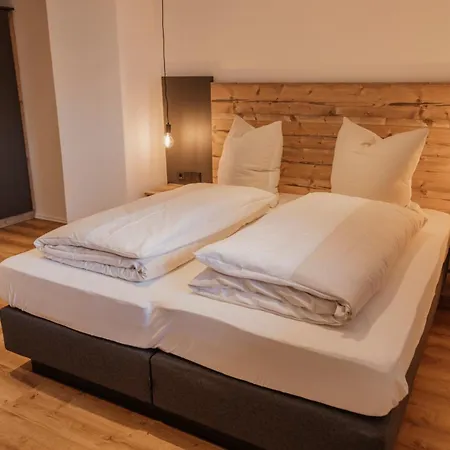 Alpenhof Westerbuchberg Hotel *